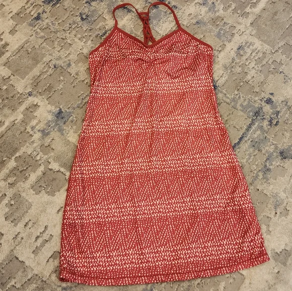 Prana Elixir Racerback Dress Crushed Cran Sumatra Pink Red Built In Bra Medium - Picture 11 of 16